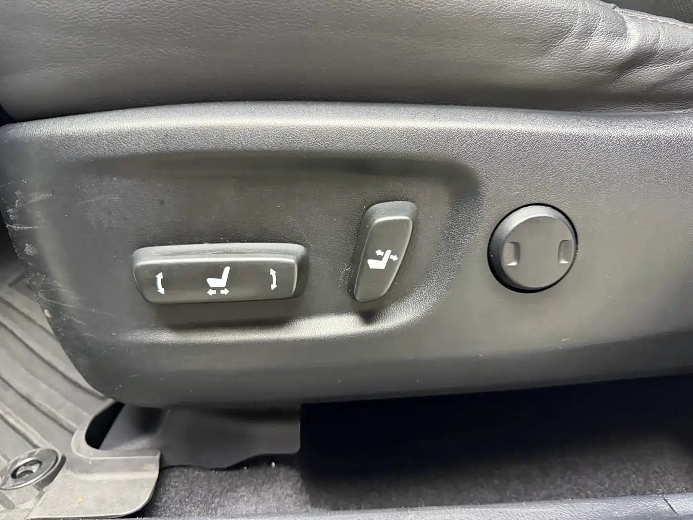 Toyota Highlander 2018 2.0T 4WD Premium 7-seater China VI фото 6