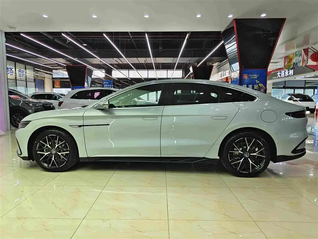 BYD Han 2026 2025 DM-i Smart Drive Edition 125KM Premium