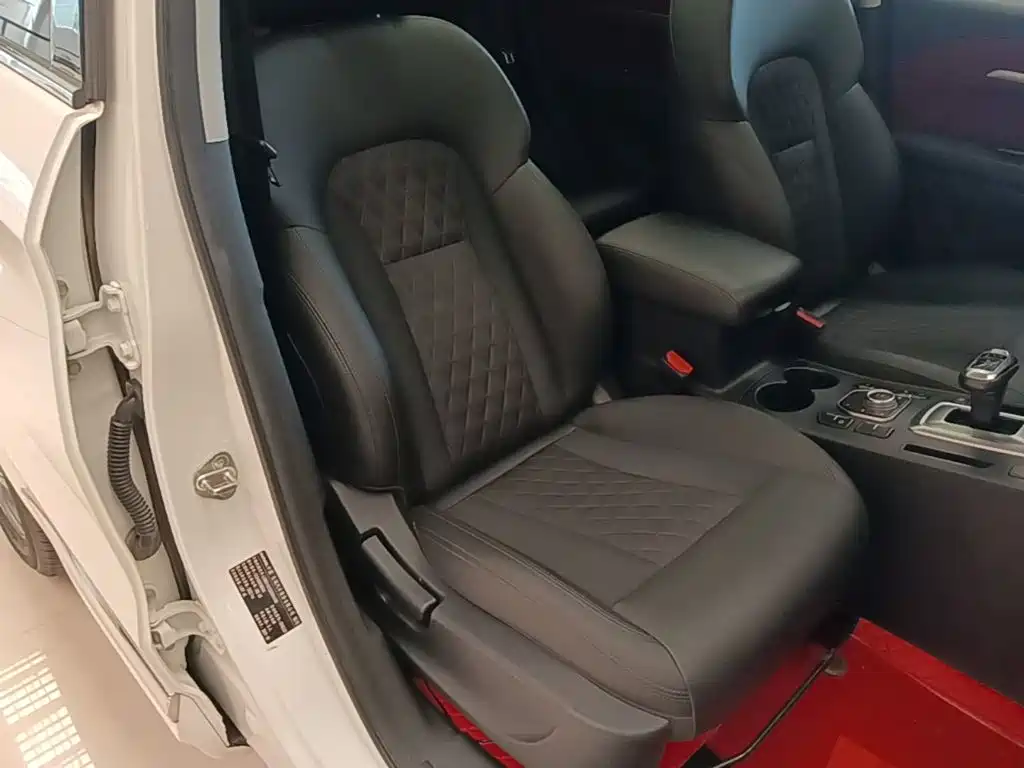 Haval H6 Coupe 2020 2020 Smart Connect Edition 1.5T Automatic 2WD Elite