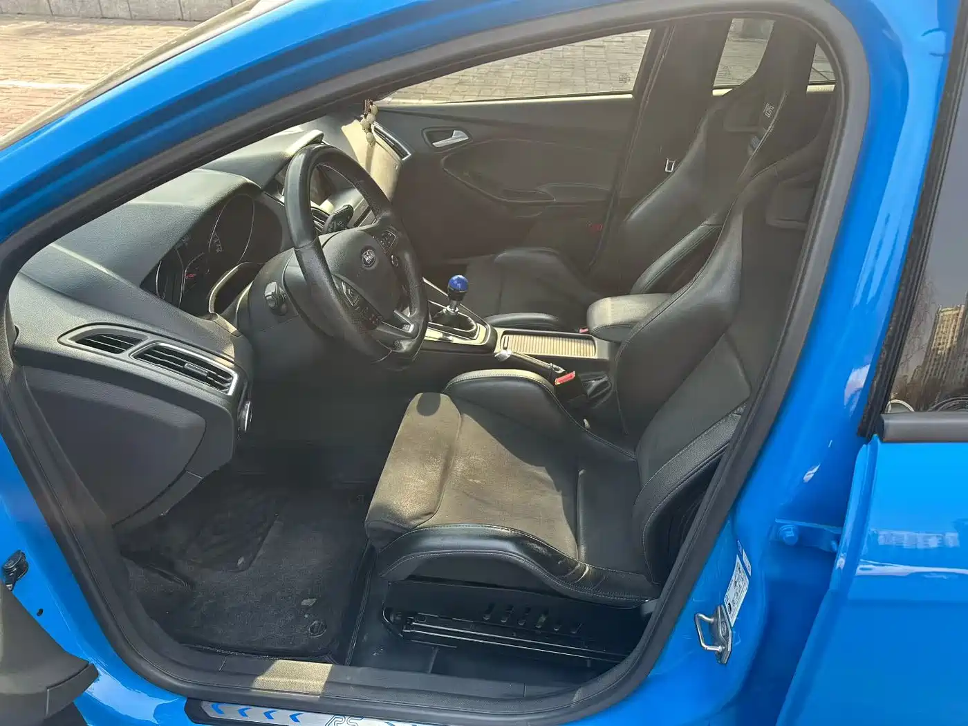 Ford Focus (Import) 2016 2.3T RS Track Edition фото 5