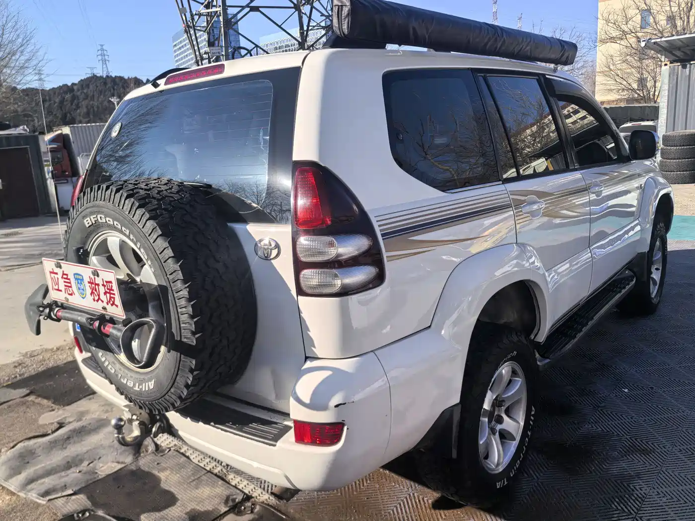 Toyota Prado 2005 2005 Model 4.0L Automatic GX Luxury Edition