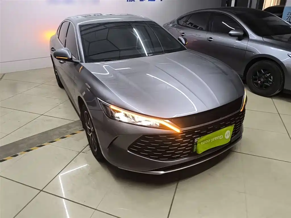 BYD Qin L 2024 DM-i 120KM Leading фото 4