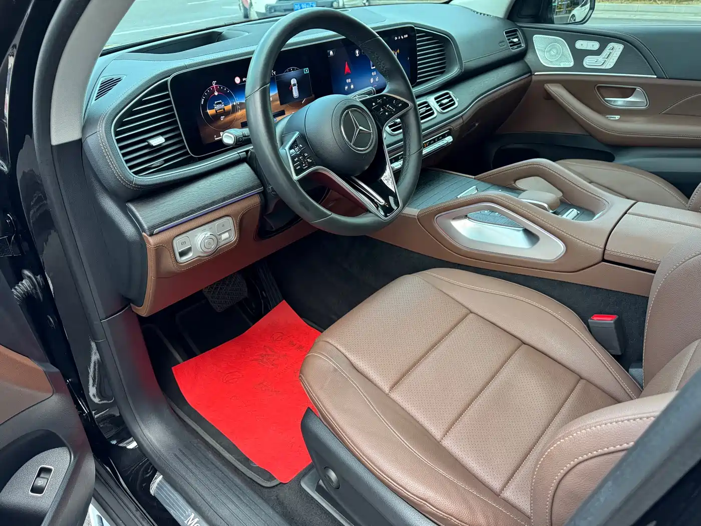 Фото 10 - Mercedes-Benz GLE