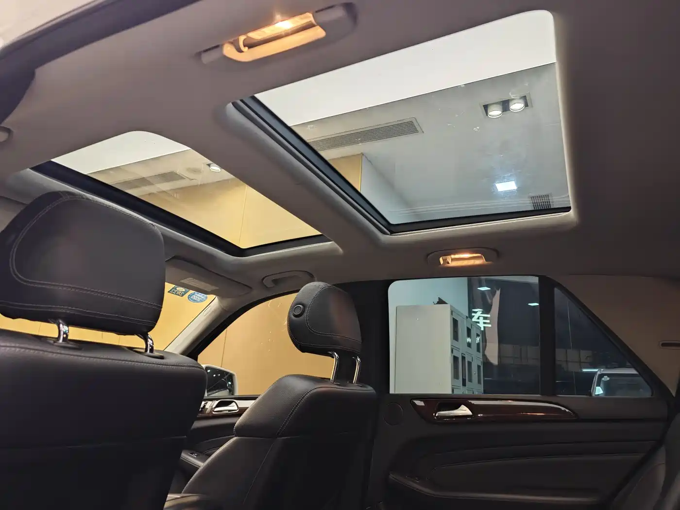 Mercedes-Benz M-Class 2014 ML 400 4MATIC Dynamic фото 25