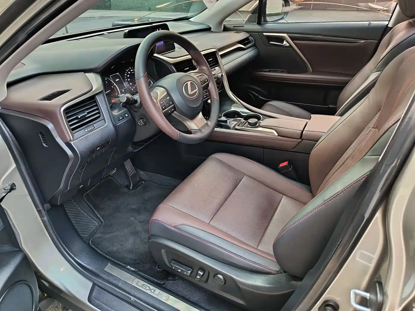 Lexus RX 2016 300 2WD Comfort Edition China VI фото 11