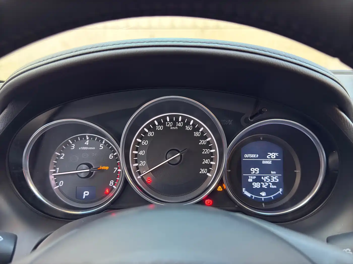 Mazda Atenza 2017 2.0L Skyactiv-G Luxury фото 17