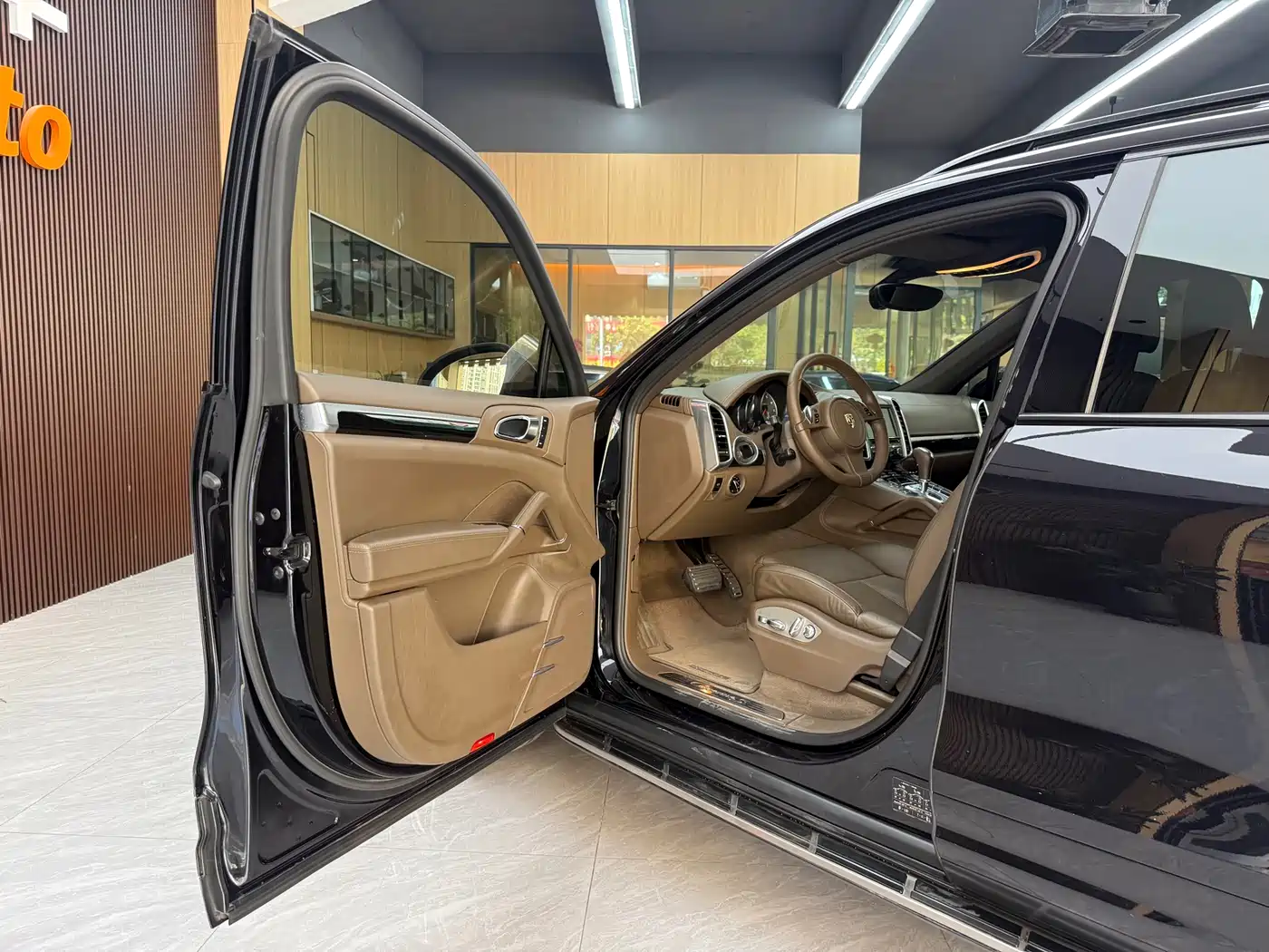 Porsche Cayenne 2011 Cayenne S 4.8L фото 10