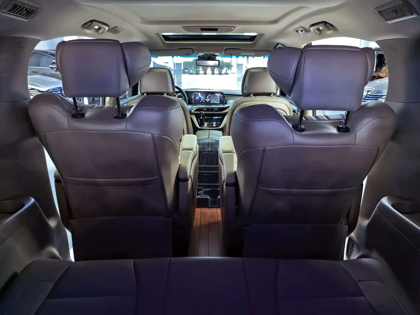 Buick GL8 2021 ES Landlord 653T Premium фото 13