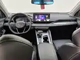 Фото 3 - Geely Preface