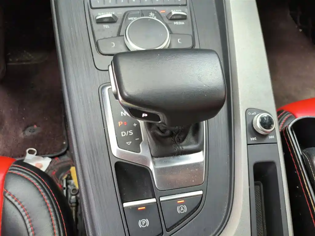 Audi A4L 2018 30th Anniversary 40 TFSI Progressive фото 11