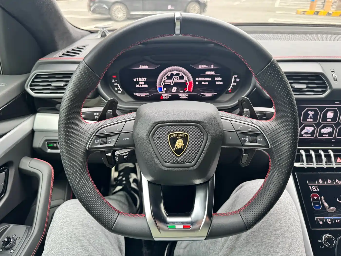 Lamborghini Urus 2021 4.0T V8 фото 22