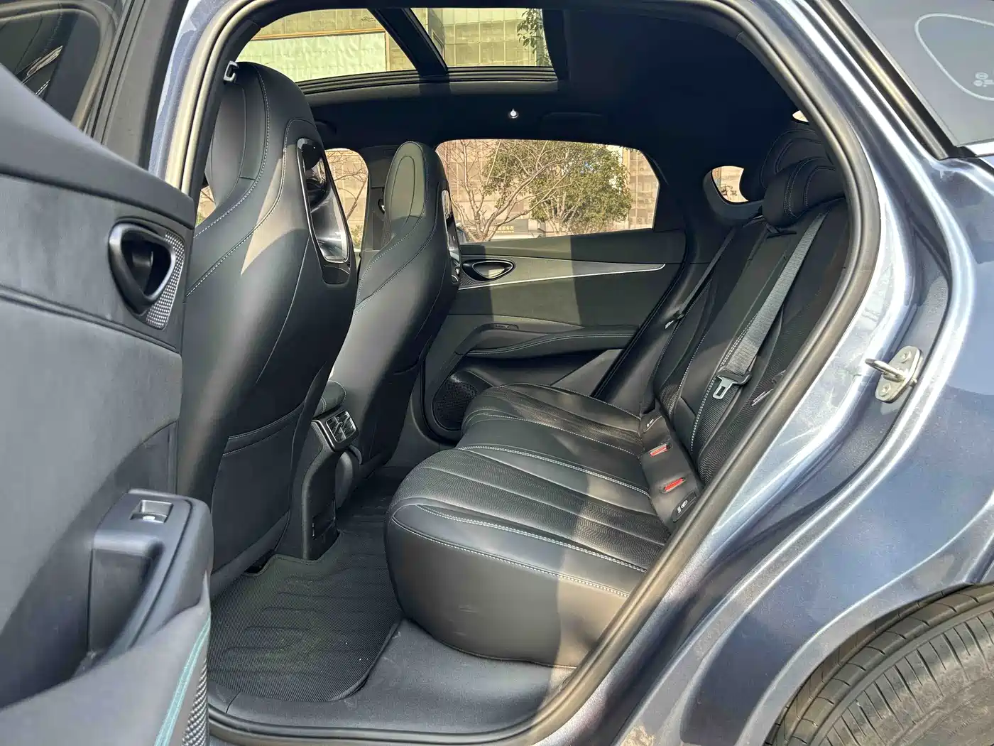 BYD Seal 06 New Energy 2025 DM-i Smart Drive Edition 120KM Luxury фото 17