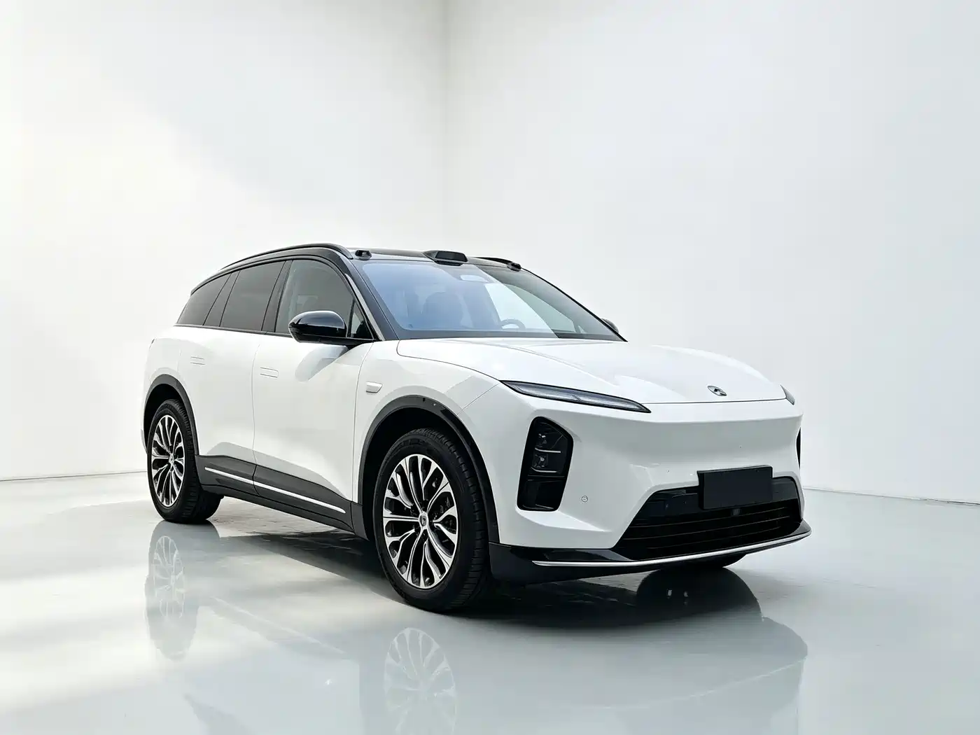 Photo 3 - NIO ES6