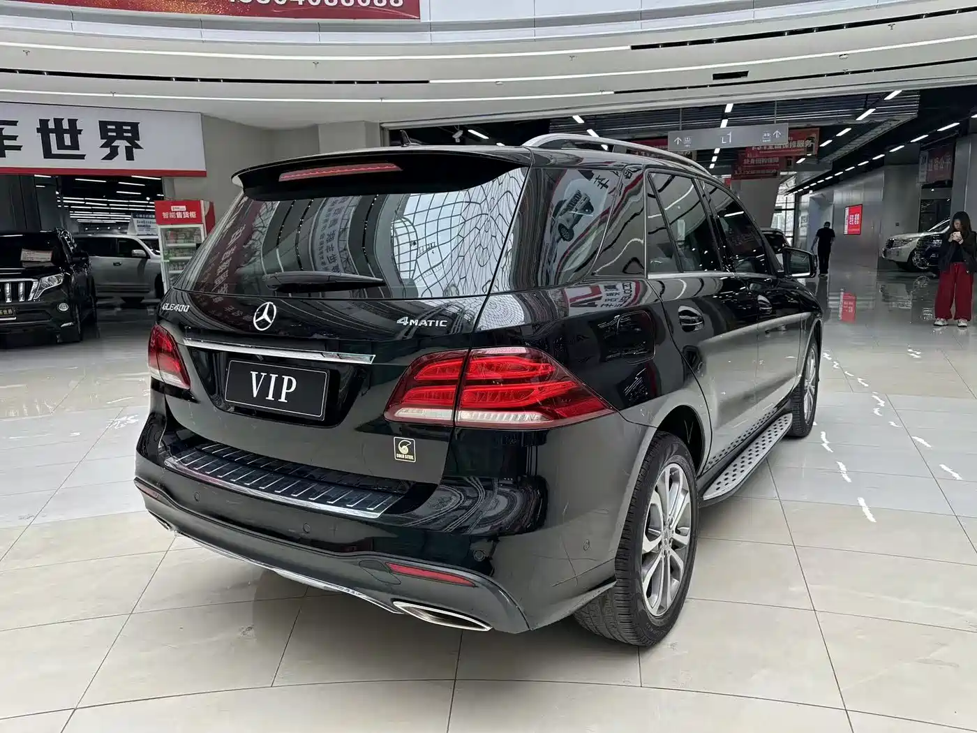 Mercedes-Benz GLE 2016 GLE 320 4MATIC Luxury фото 9