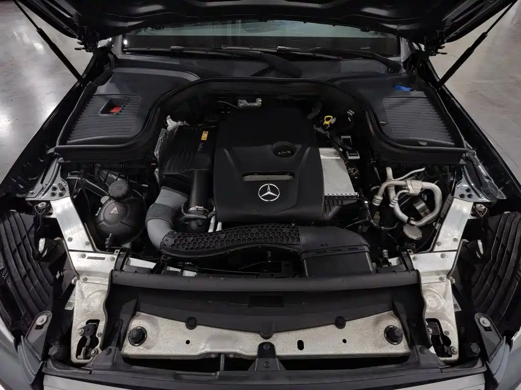 Mercedes-Benz GLC 2016 2016 GLC 260 4MATIC Dynamic