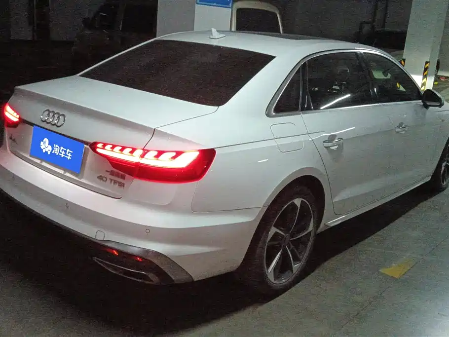 Audi A4L 2020 40 TFSI Fashion Dynamic Edition фото 3