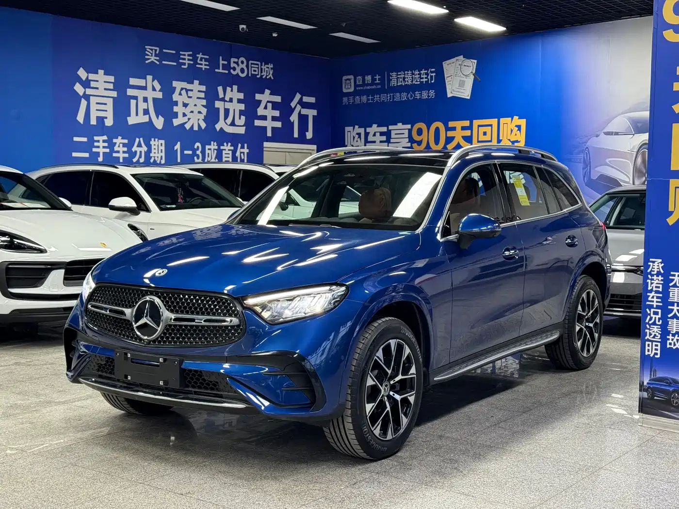 MERCEDES-BENZ GLC