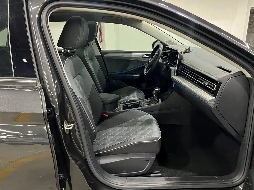 Volkswagen Sagitar 2023 280TSI DSG Beyond Lite фото 18