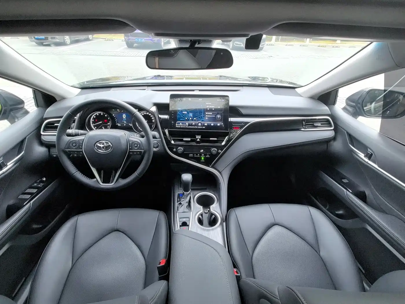 TOYOTA CAMRY