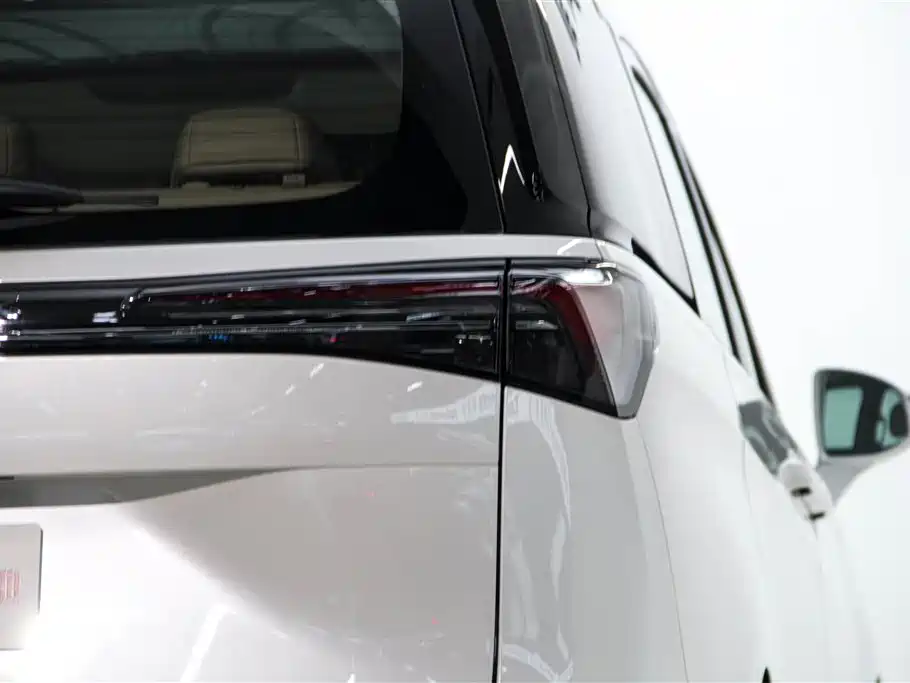 Buick GL8 2026 2025 Land Business Class Comfort DG Edition