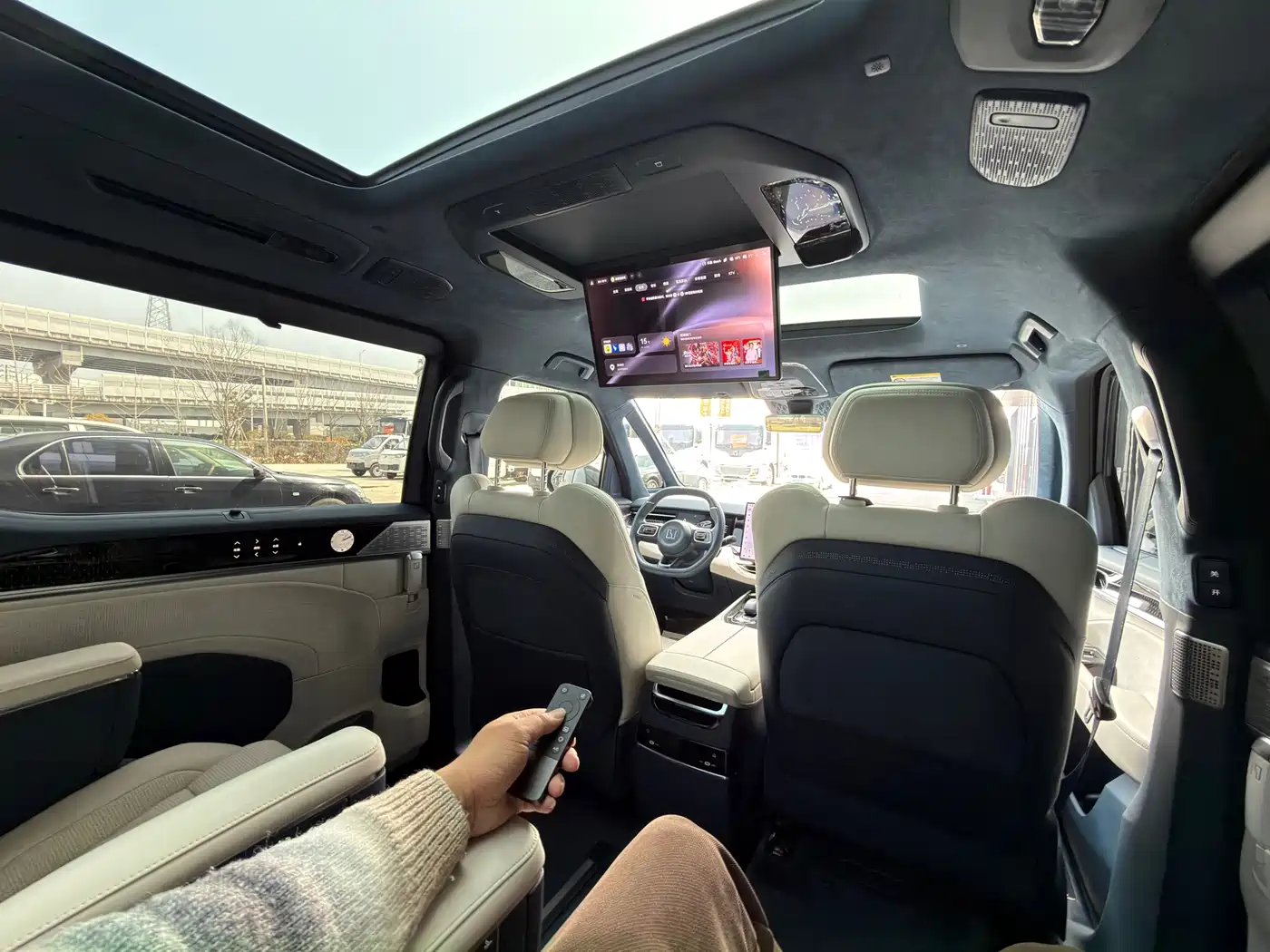 ZEEKR EXTREME KRYPTON 009