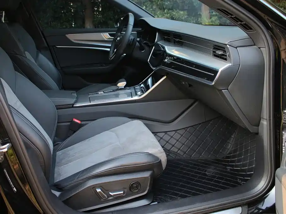 Audi A6L 2024 40 TFSI Luxury Dynamic фото 10