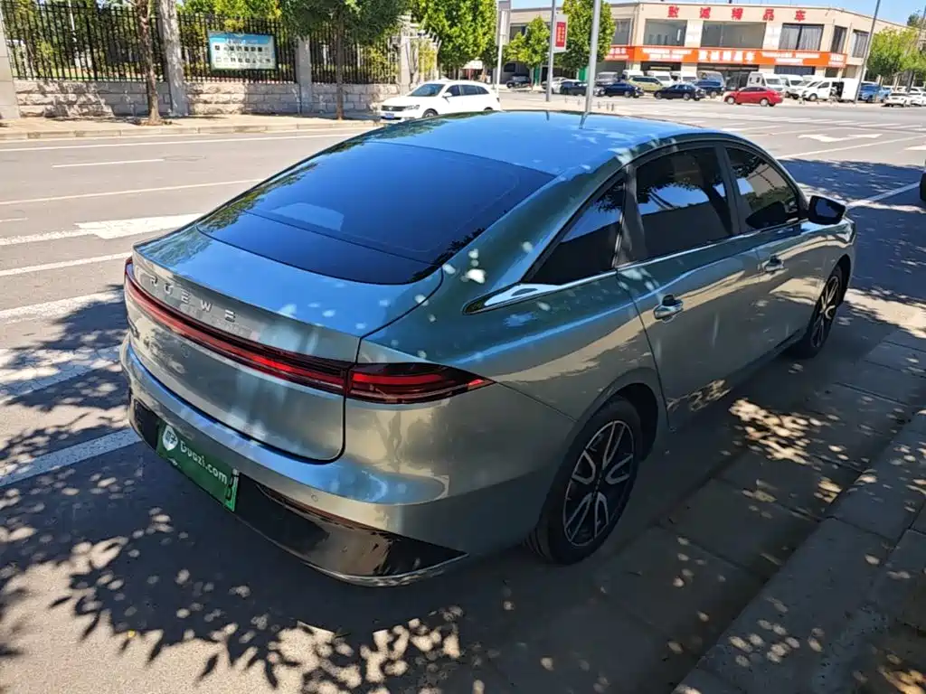 Roewe D6 2025 2025 520km Smart Edition