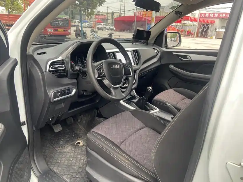 Isuzu Ruimai 2023 2022 2.8T Classic Diesel 2WD Comfort Standard Wheelbase JE493ZLQ6E