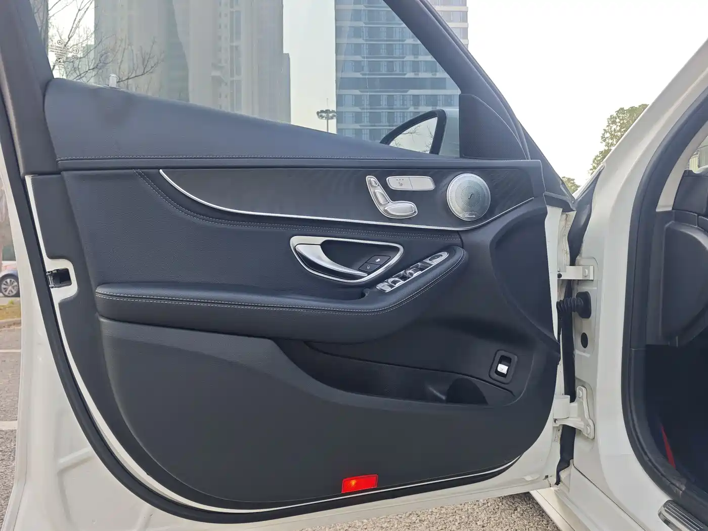 Mercedes-Benz C-Class 2017 C 200 L Sport фото 14