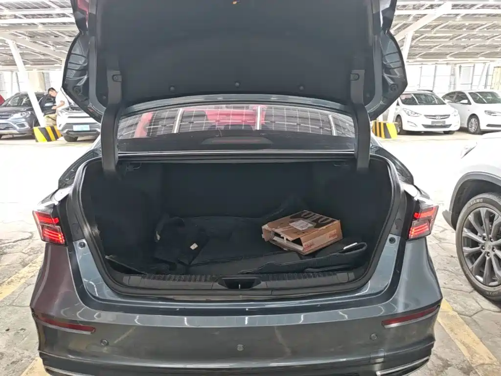 Chery Arrizo 5 PLUS 2021 2021 Little AI 1.5T CVT Enjoy PLUS