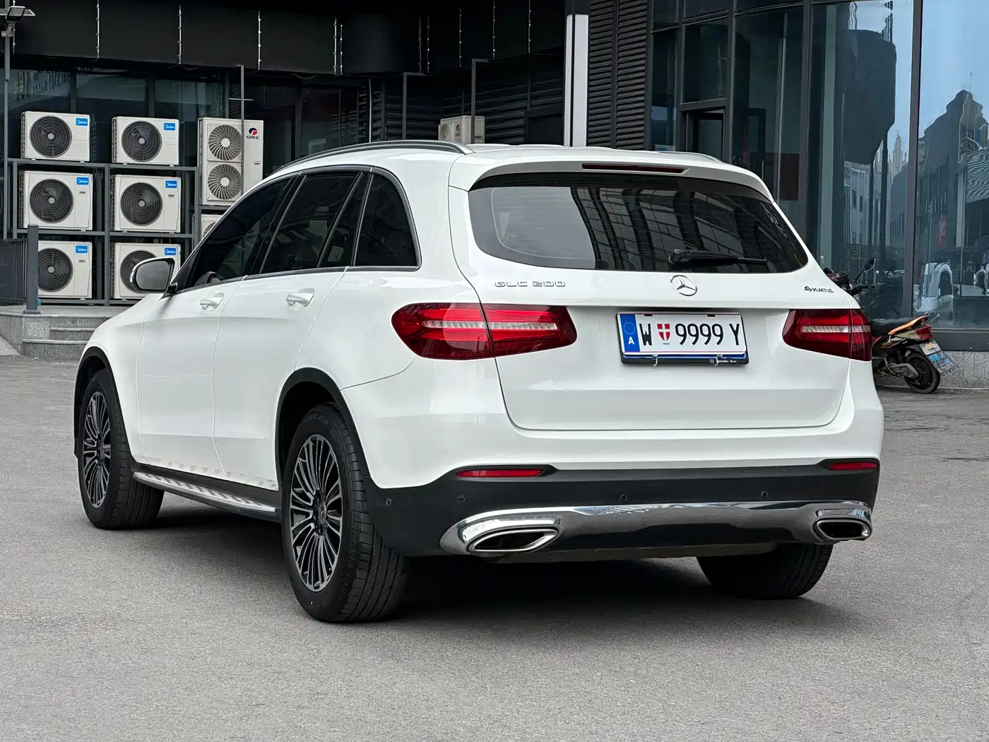 Mercedes-Benz GLC 2018 GLC 200 4MATIC фото 5