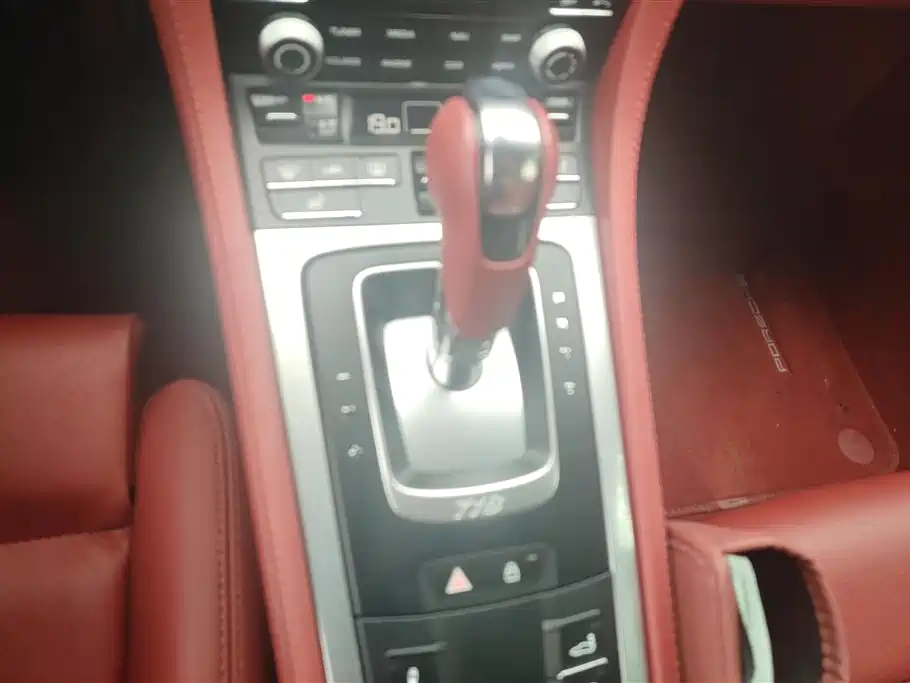 Porsche 718 2022 Cayman 2.0T фото 16