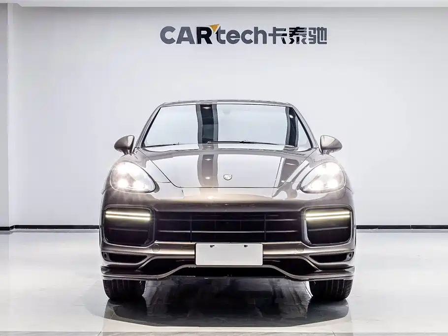 Porsche Cayenne 2011 Cayenne 3.0T фото 2
