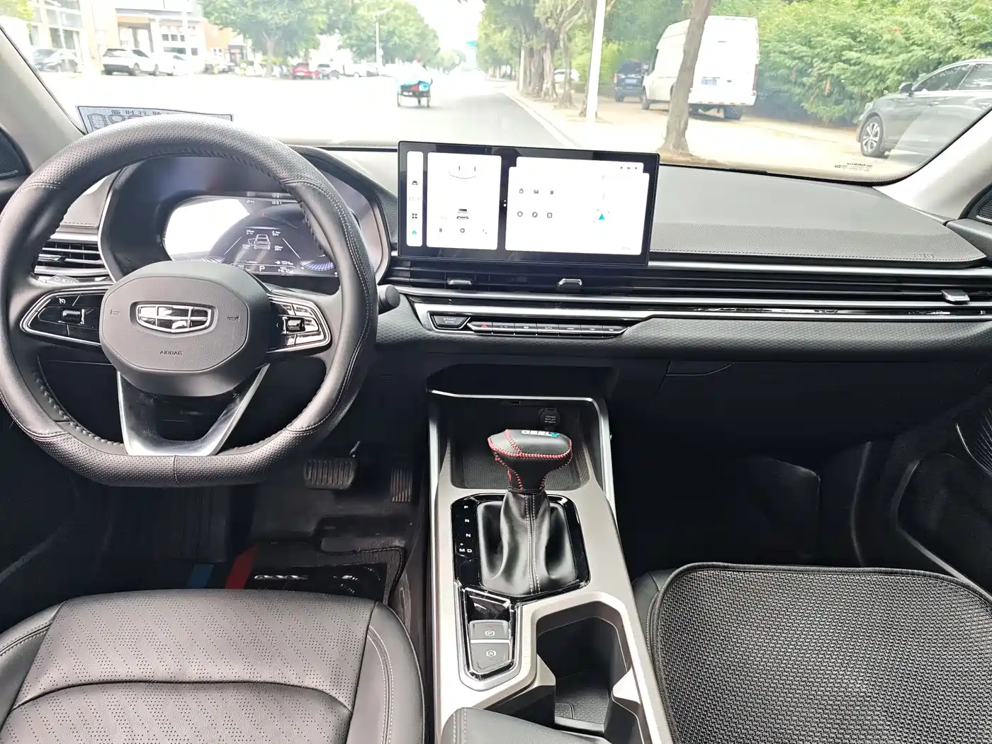 GEELY AUTOMOBILE EMGRAND