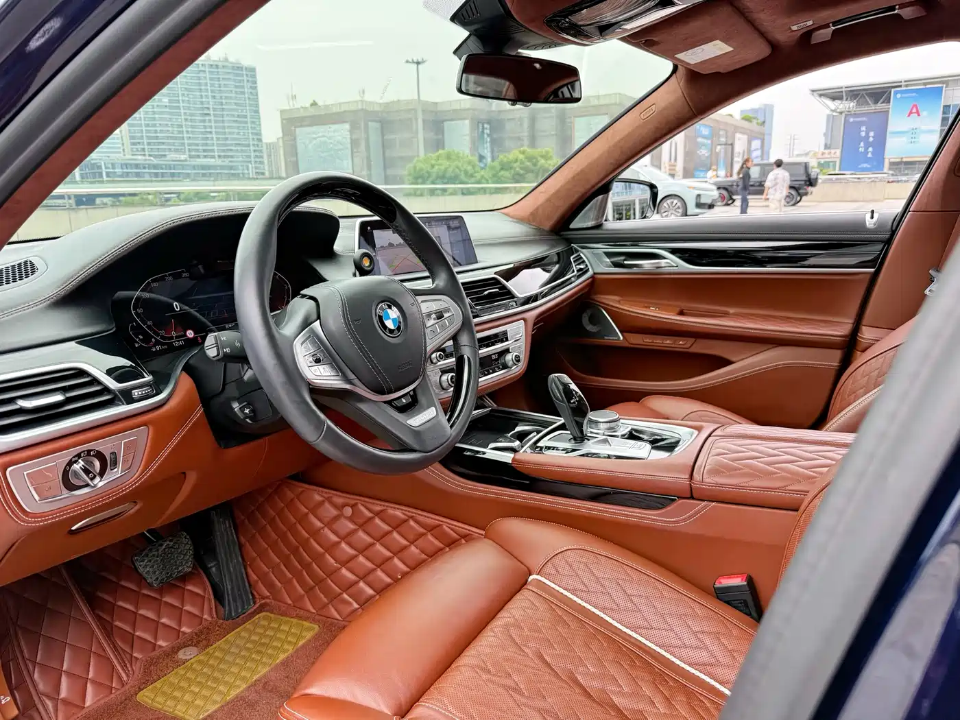 BMW 7 Series 2019 Facelift 740Li xDrive Executive Luxury Package фото 7
