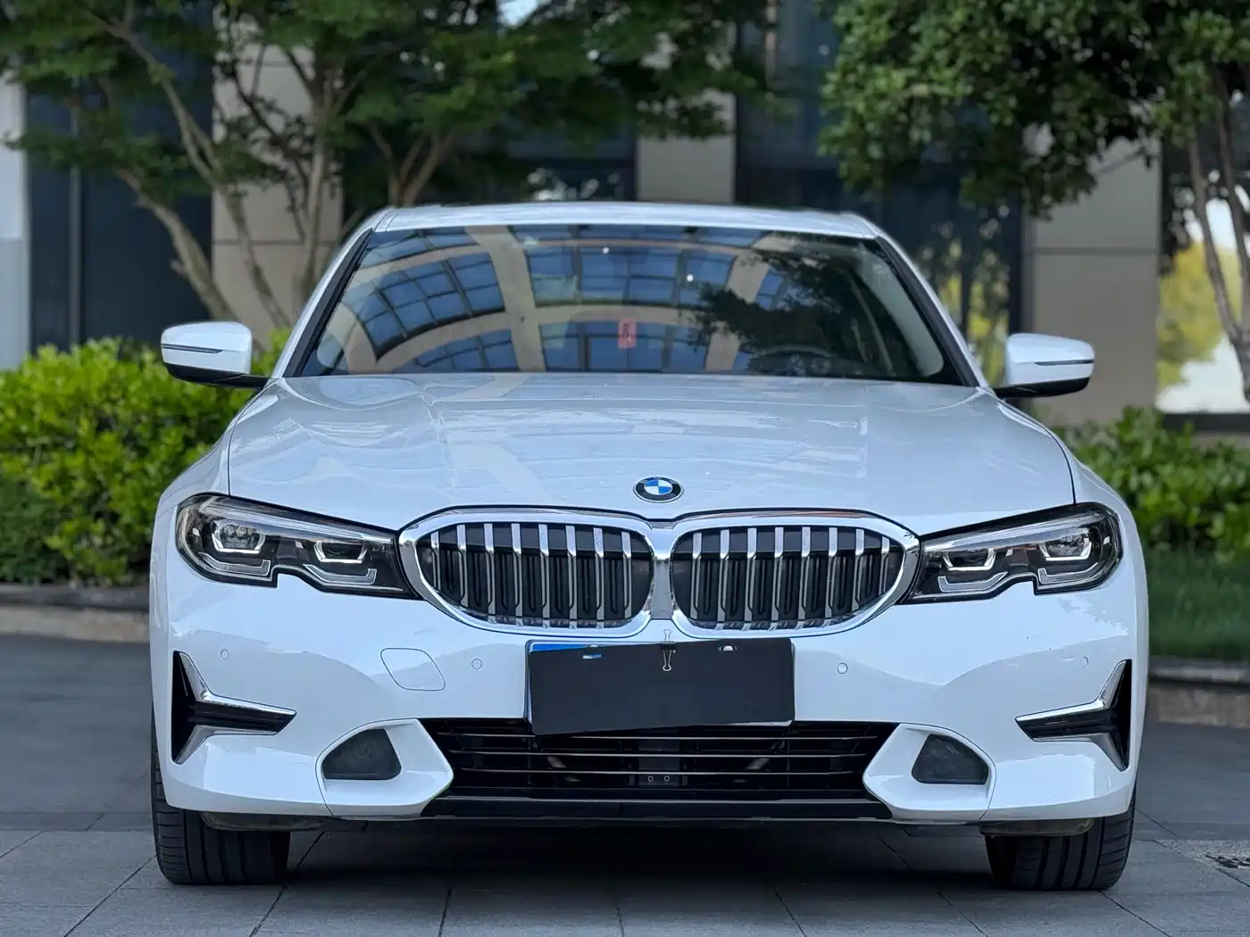 BMW 3 Series 2020 325Li Launch Edition фото 2