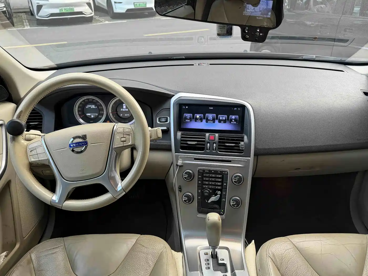 Volvo XC60 (Import) 2011 2011 2.0T Elegance Edition