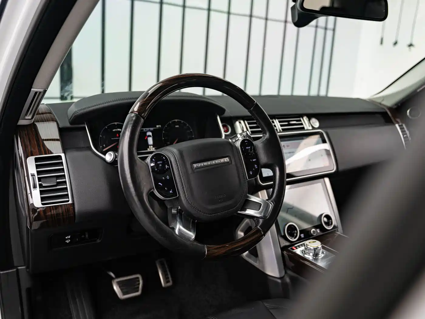 Land Rover Range Rover 2015 3.0 SC V6 Vogue фото 11