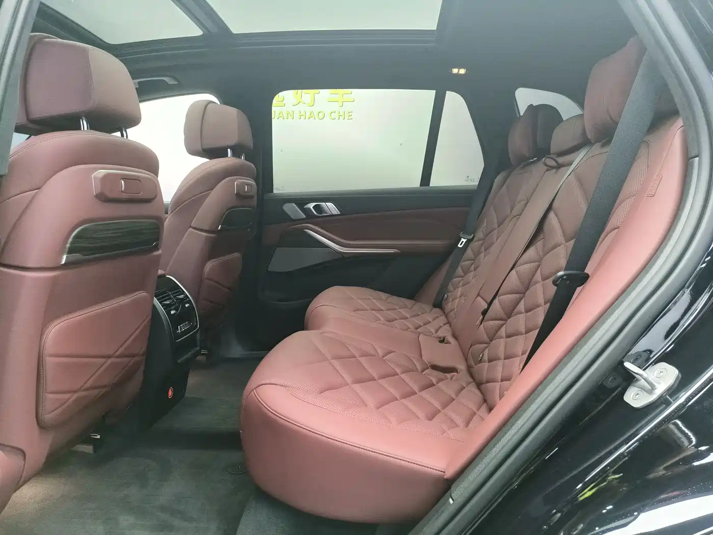 BMW X5 2025 Model xDrive 40Li M Sport Blackout Package фото 6