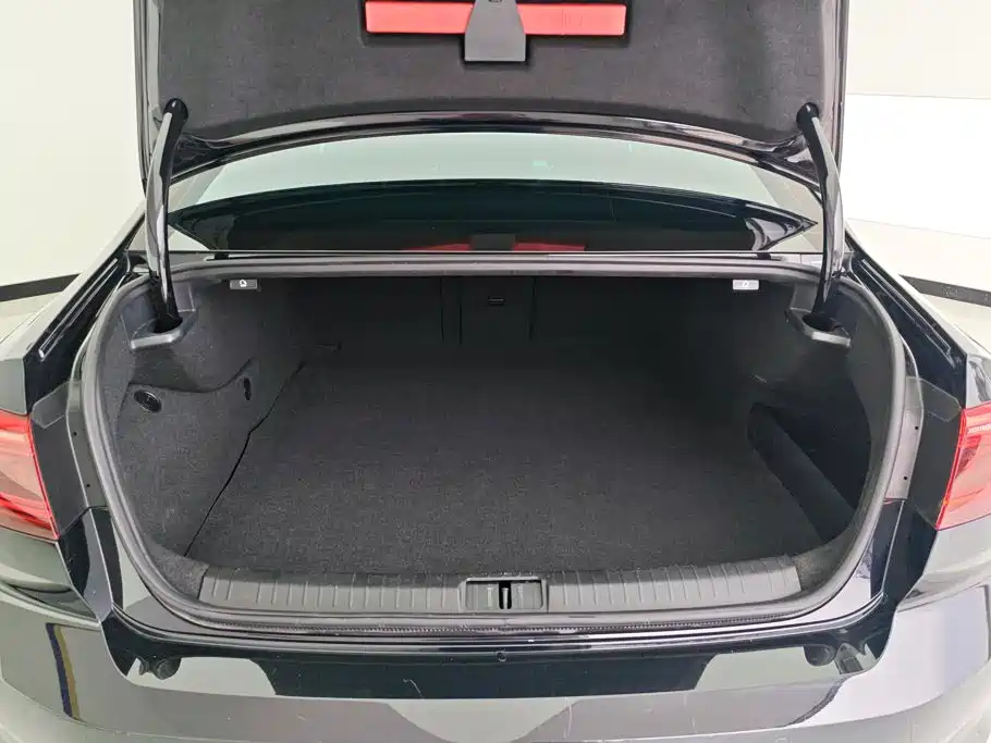 Volkswagen Magotan GTE Plug-in Hybrid 2023 2022 GTE Luxury