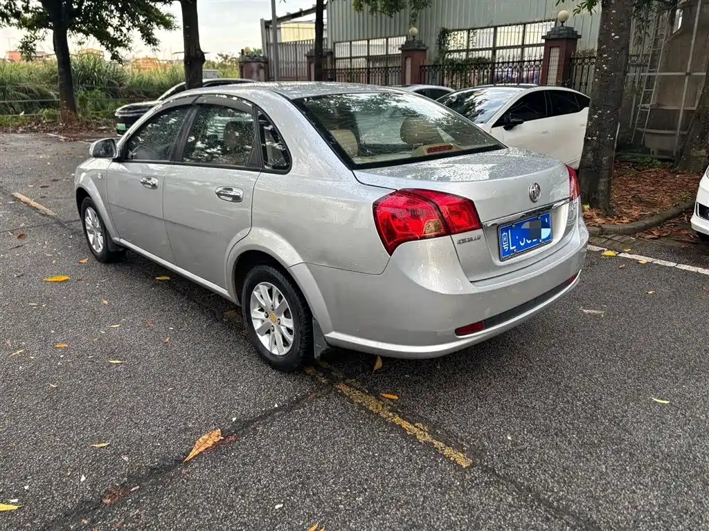 Buick Excelle 2013 1.5L Automatic Classic фото 10