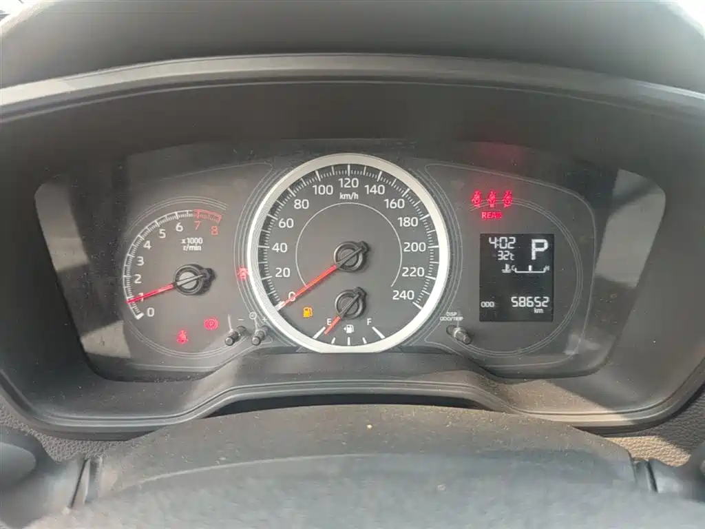 Toyota Levin 2021 TNGA 1.5L CVT Progressive Edition фото 12