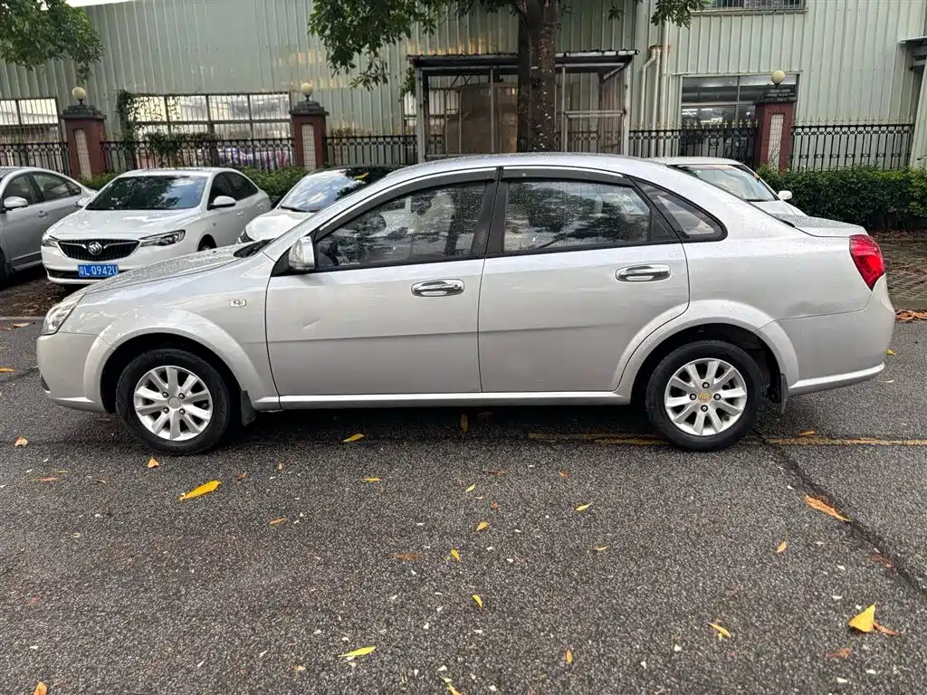 Buick Excelle 2013 1.5L Automatic Classic фото 7