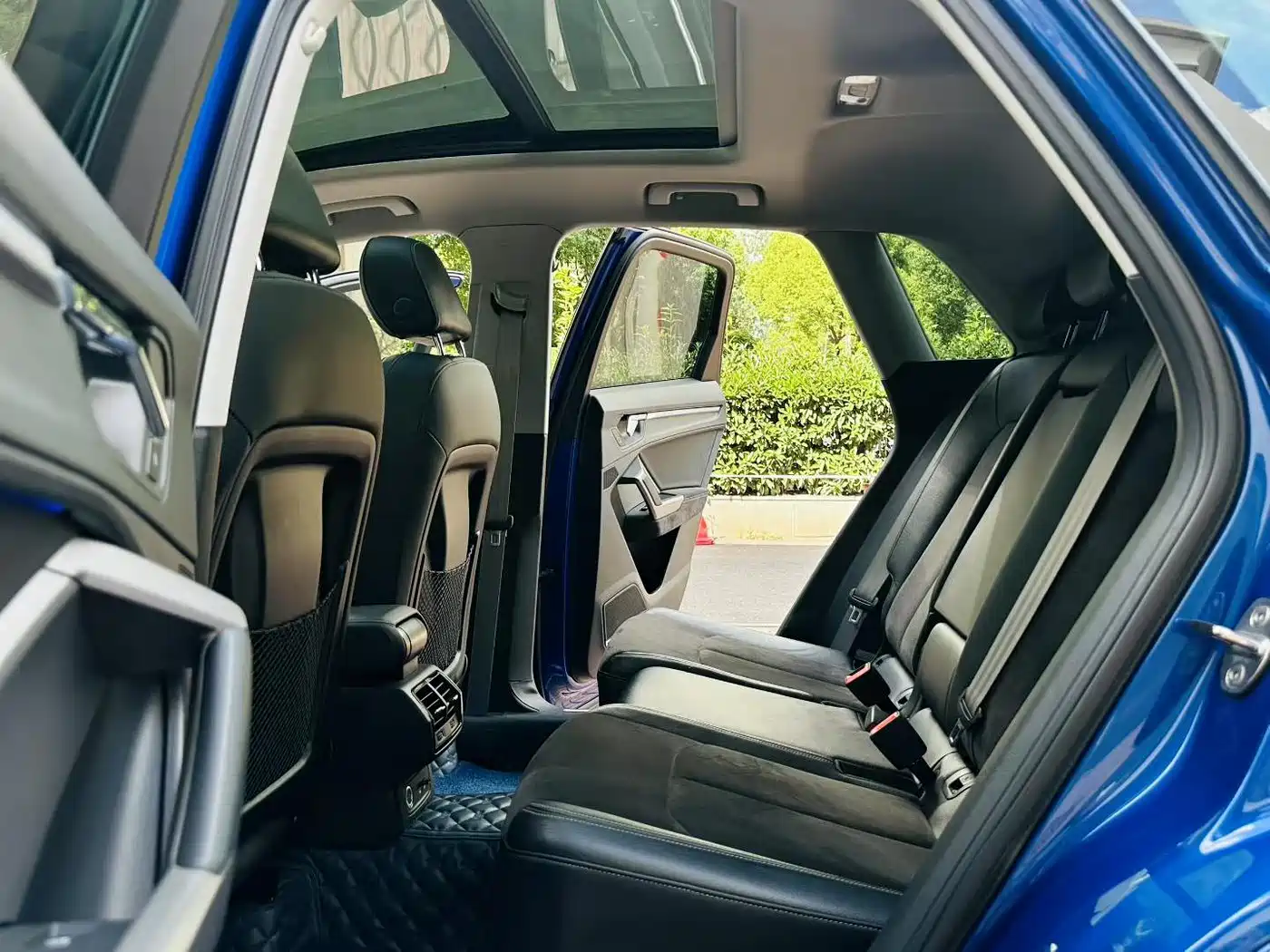 Фото 6 - Audi Q3