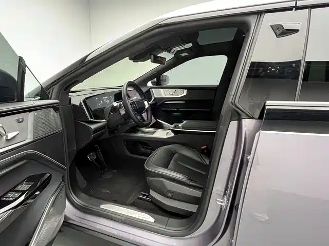HiPhi Y 2023 2023 560km Pioneer Edition
