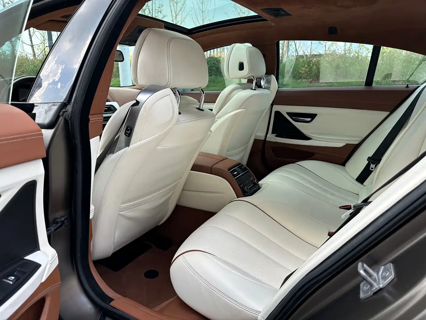 BMW 6 Series 2016 640i xDrive Gran Coupe фото 16