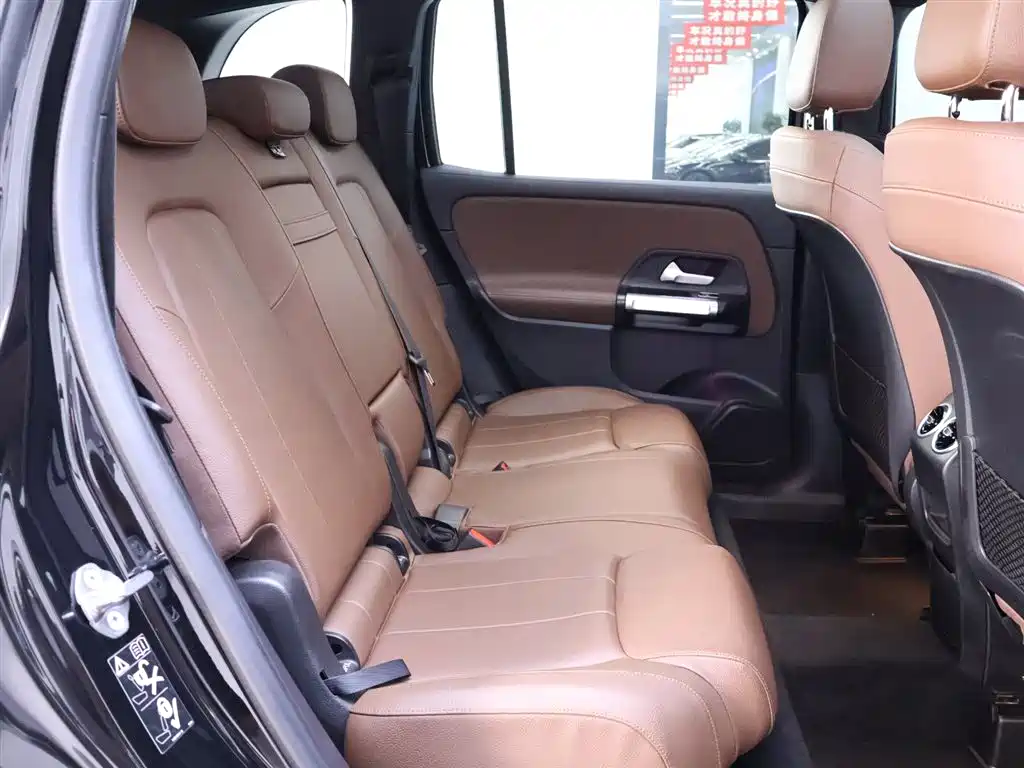 Mercedes-Benz GLB 2020 Facelift GLB 200 Dynamic фото 22