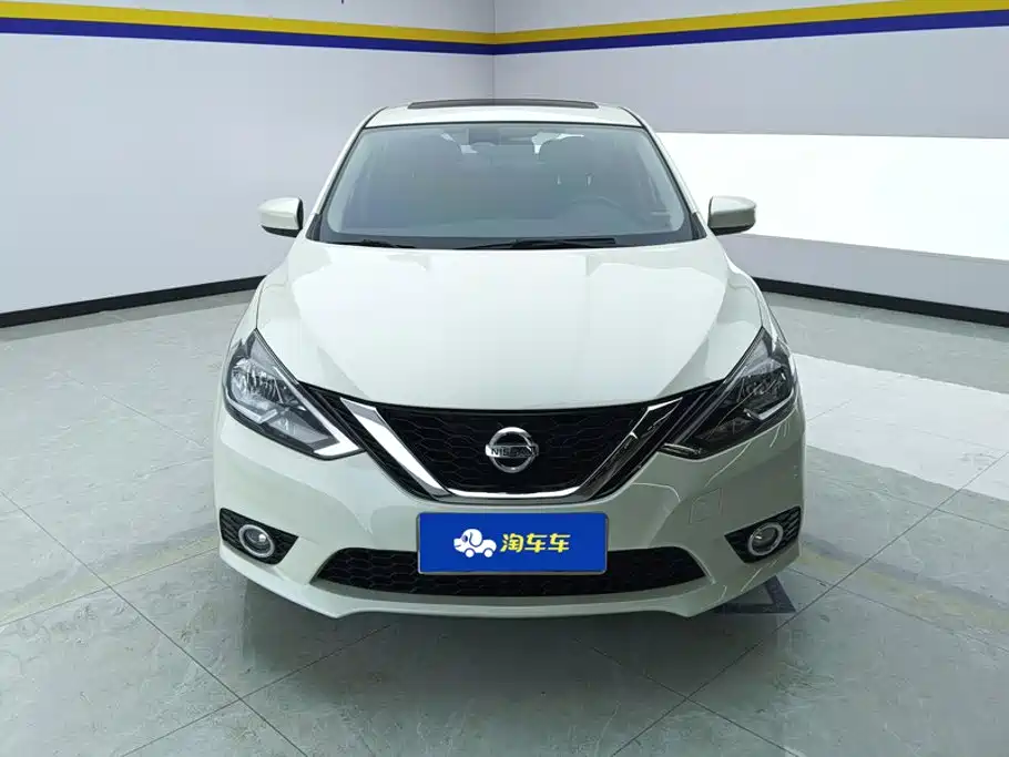 Фото 2 - Nissan Sylphy
