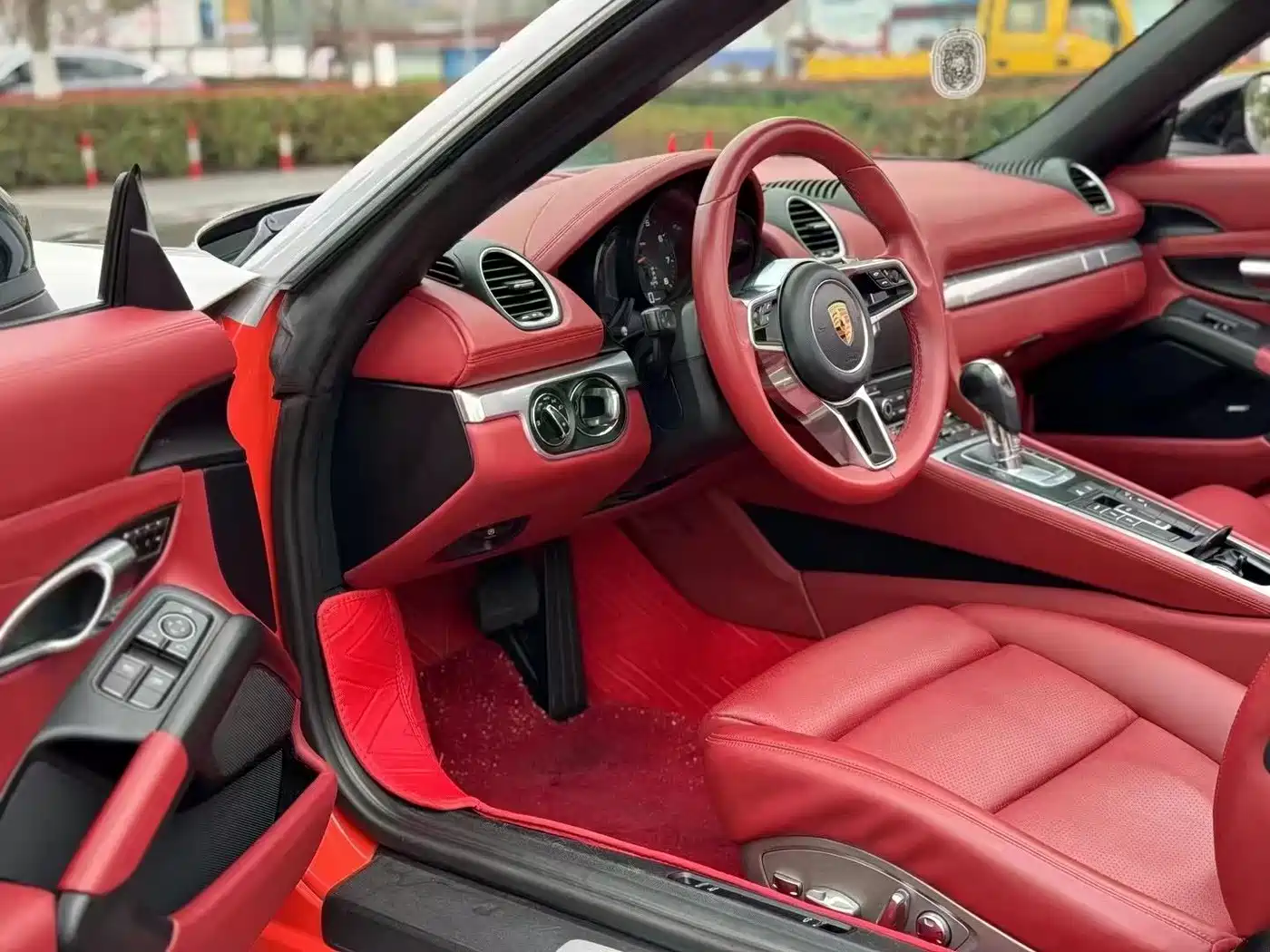 Porsche Boxster 2015 Boxster Style Edition 2.7L фото 13