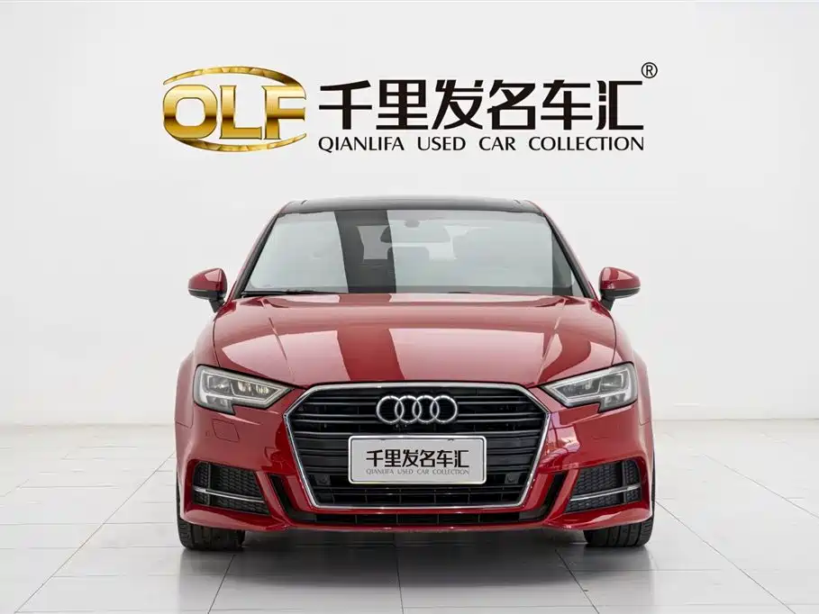 Audi A3 2018 30th Anniversary Limousine 35 TFSI Sport фото 2